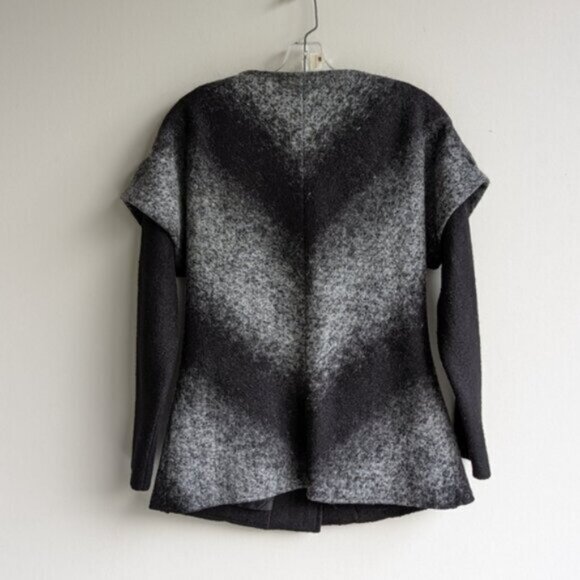 NESS black & gray ombre acrylic wool-like trapeze style coat - Picture 2 of 9